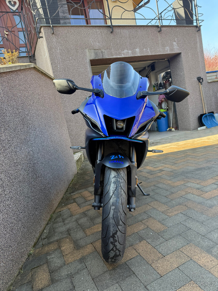 Yamaha R7 2022 35kW - 6