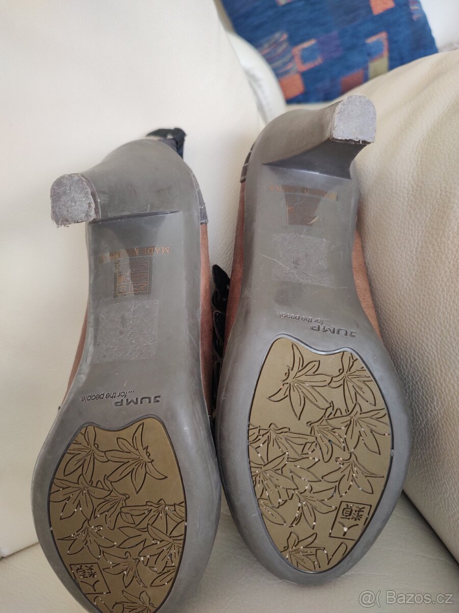 Kotníčkové boty na vnitřní platformě - 6