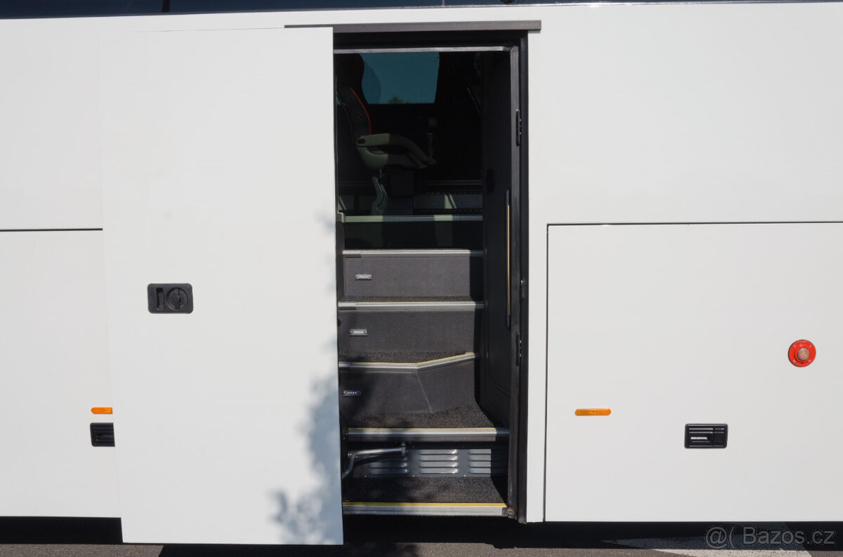 Scania Touring Higer - 6