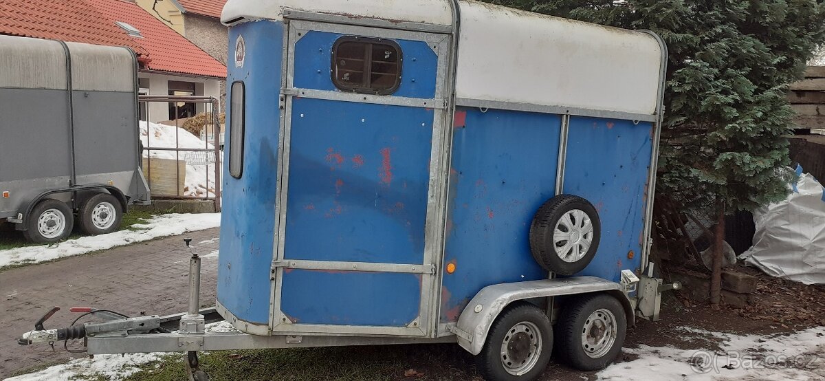 Přepravník 2 koní s laminátovou střechou, i na STÁNEK - 6