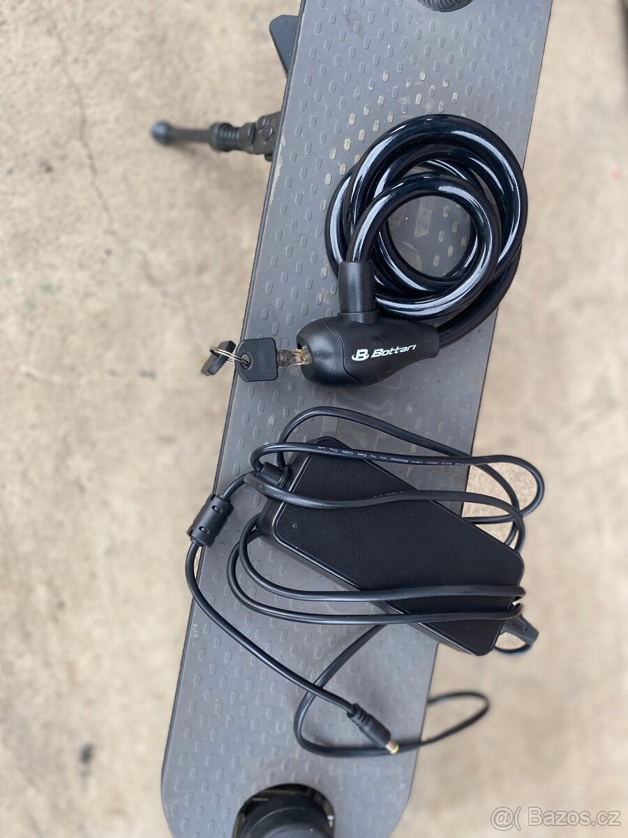 Elektrická koloběžka Sencor Scooter Two s60 - 6