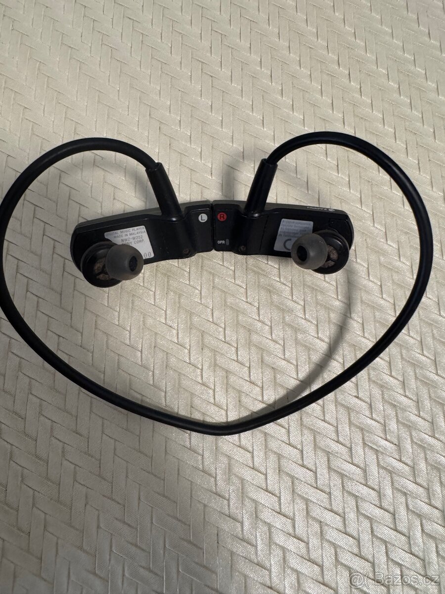 Sluchátka Sony - 6