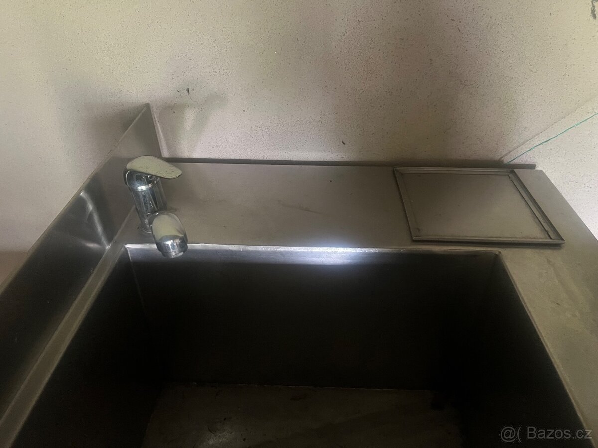 Prodám Gril Kamino- nerezový - 6