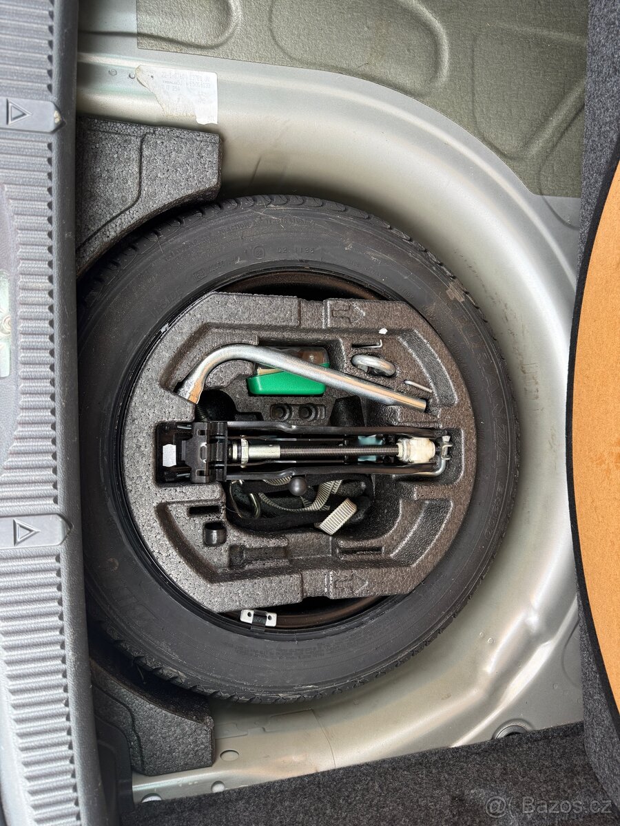 Škoda Roomster 1,6 TDI AMB bez koroze - 6