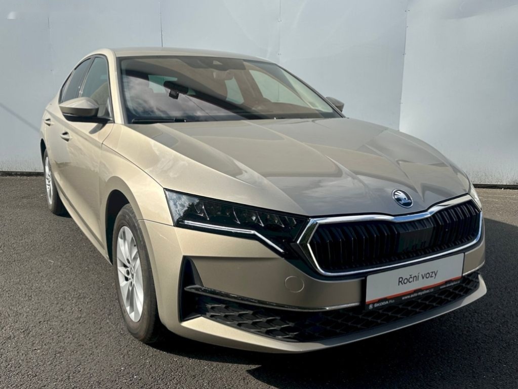 Škoda Octavia,Selection 1.5TSi 110kW M6F - 6