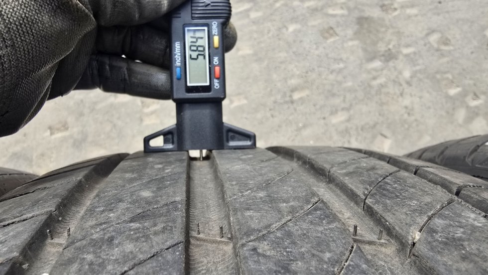 Letní pneu 235/50/19 Michelin - 6
