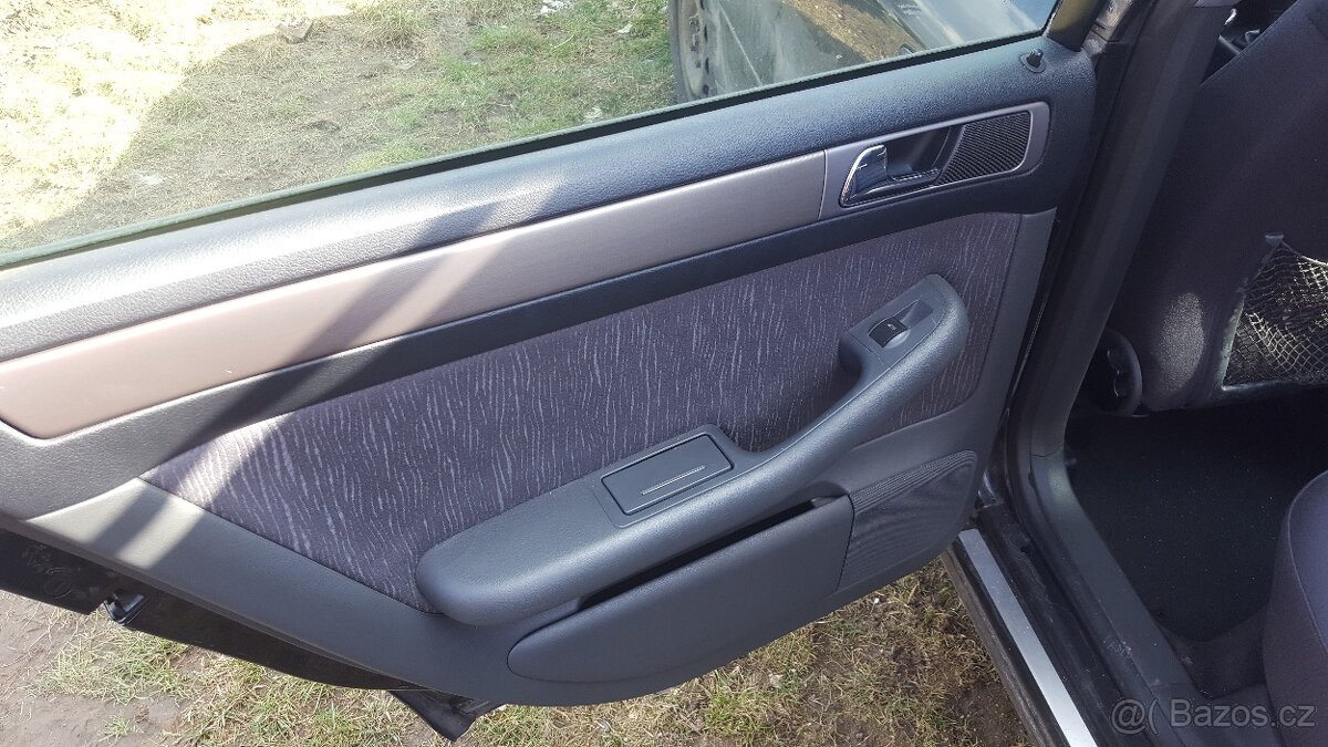 Audi A6 2.5 tdi - 6