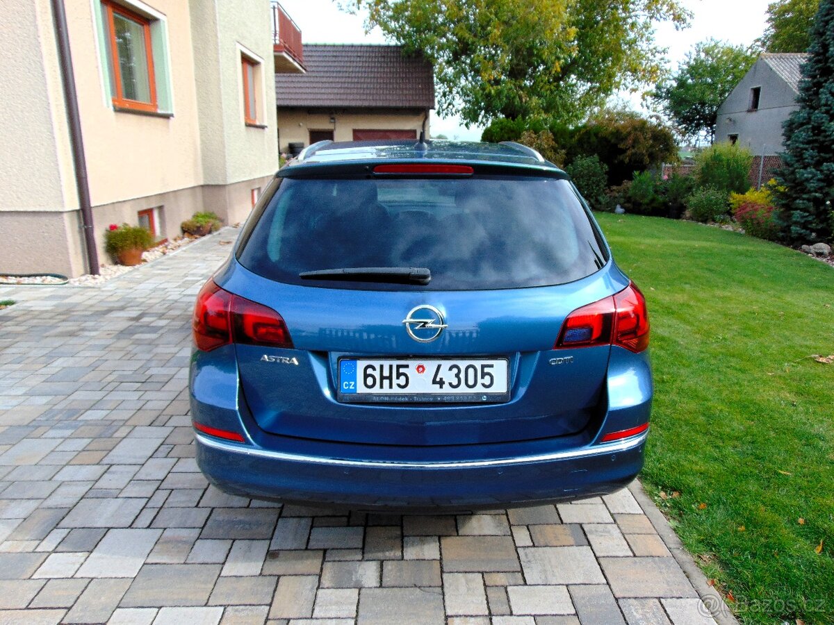 OPEL ASTRA 1.6 CDTI,PŮVOD ČR,1.MAJ.,TAŽNÉ,SERVISKA,NAVI,SENZ - 6