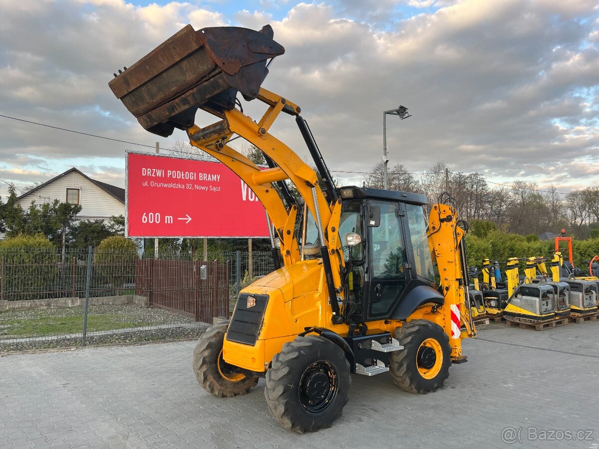 Rýpadlo-nakladač JCB 2CX Streetmaster, 3CX Compact - 6