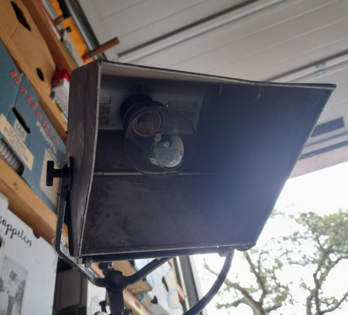 industriální nastavitelná lampa - 6