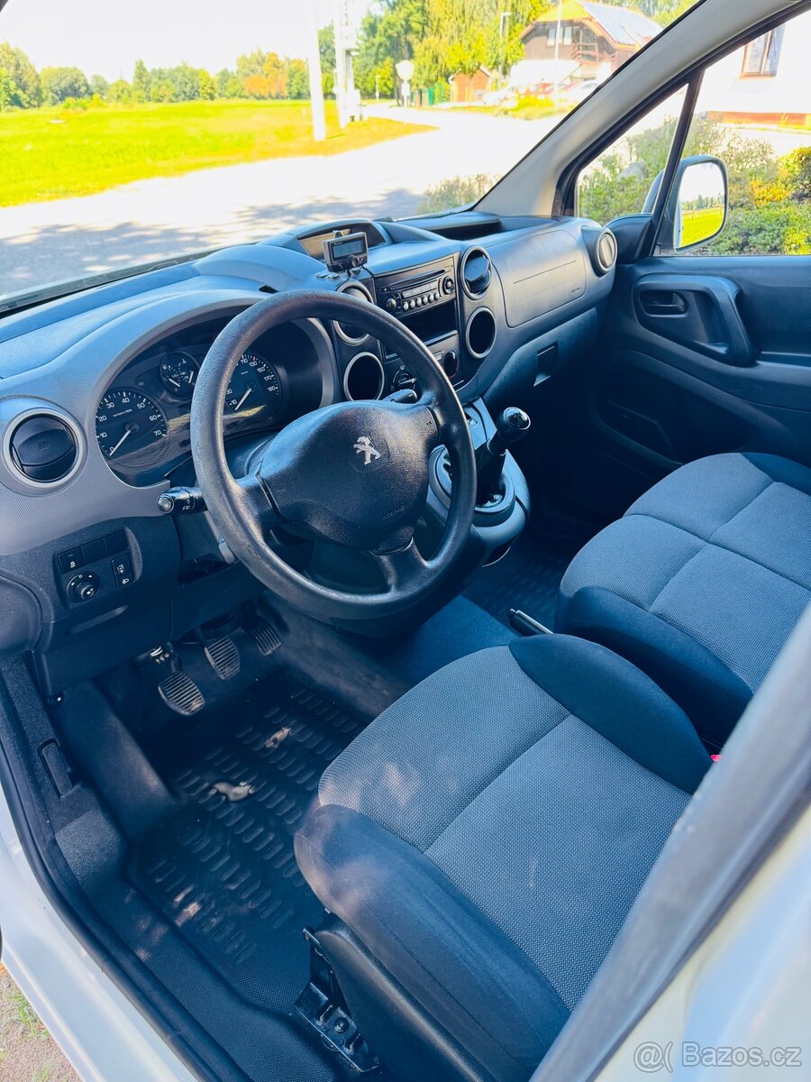 Peugeot partner 1.6HDI 73kw 2018 1.majitel top stav - 6