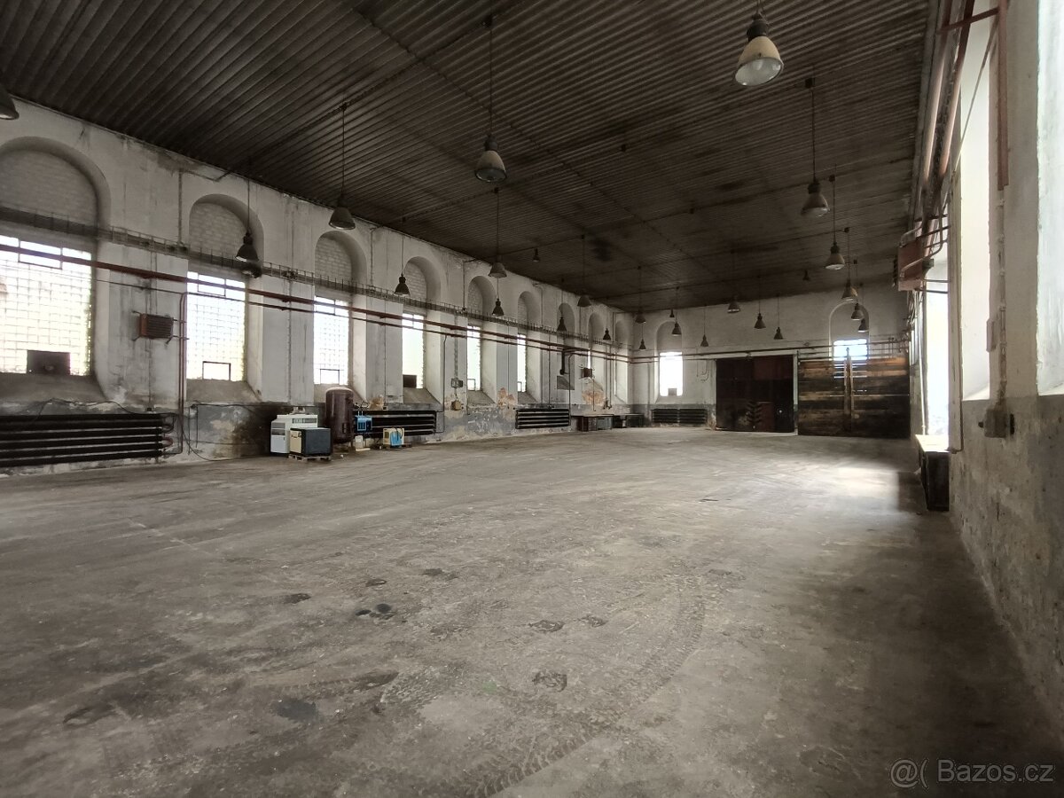 Skladovací hala 700m² - 6