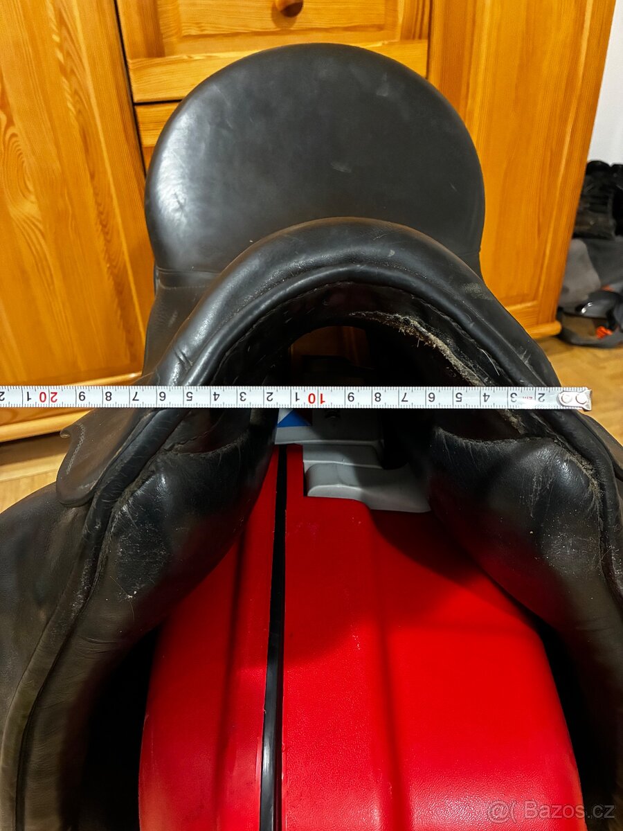 Drezurní sedlo Max Benz 16,5 - 6