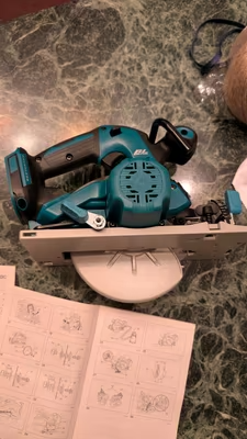 Nová Akumulátorová okružní pila Makita DHS680Z 18V - 6