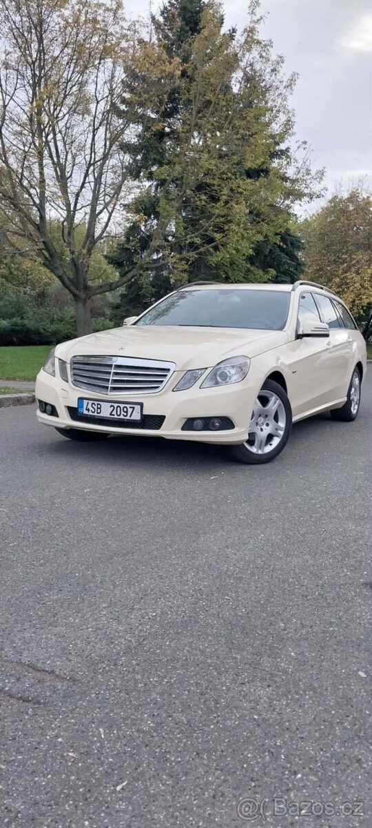 Mercedes -Benz E Combi - 6