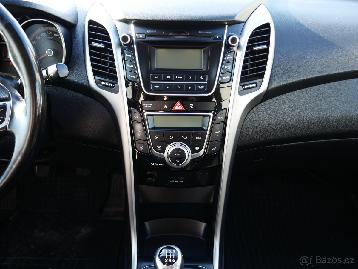 Hyundai I30 1.6 CRDi , 81 kW nafta, 2014 - 6