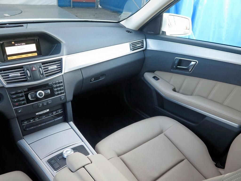 Mercedes E200 T W212 avantgarde automat - 6