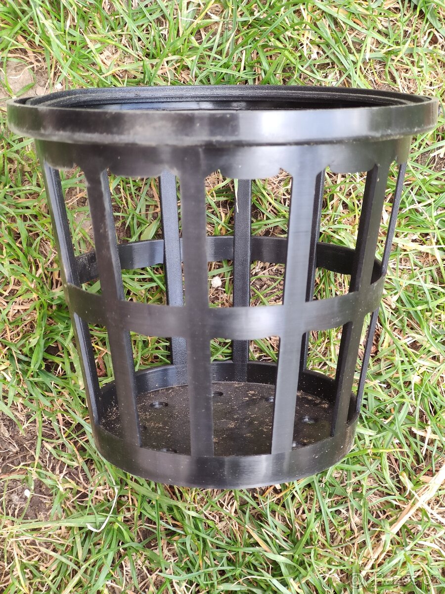 Kryt na zahradní nábytek kus 100,-Kč - 6