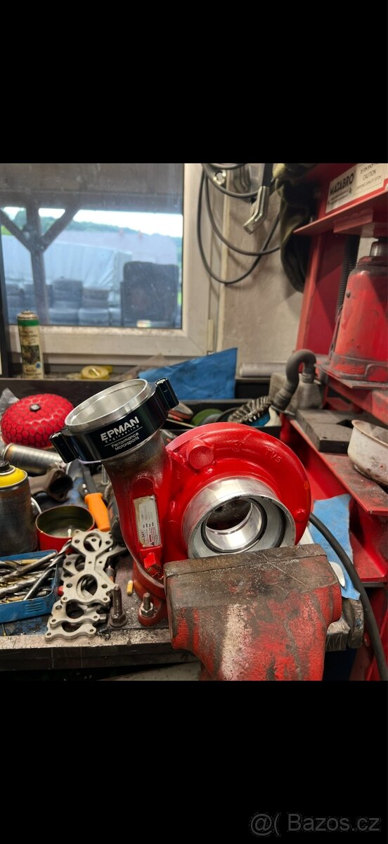 Turbo holset hx35w - 6