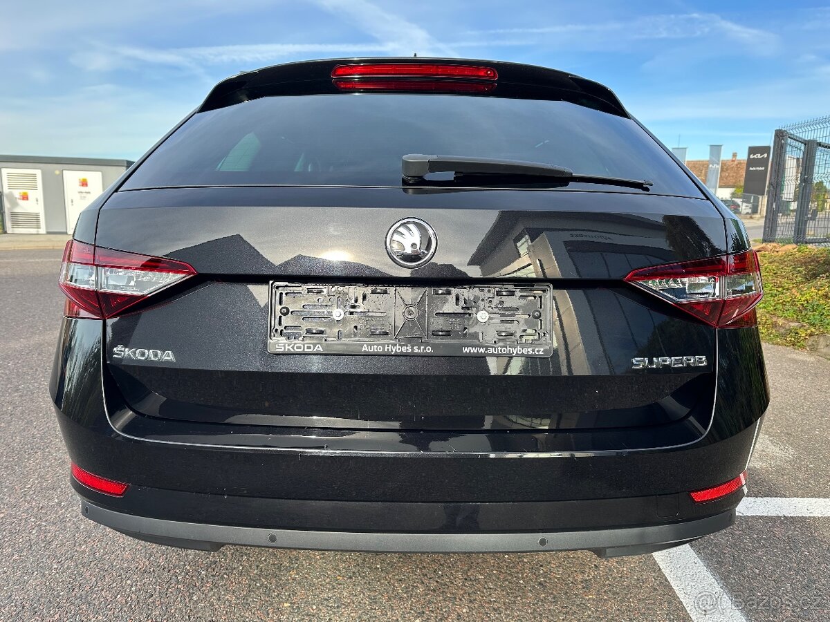 ŠKODA SUPERB 3 combi 2.0 tdi 140kw manuál webasto alcantara - 6