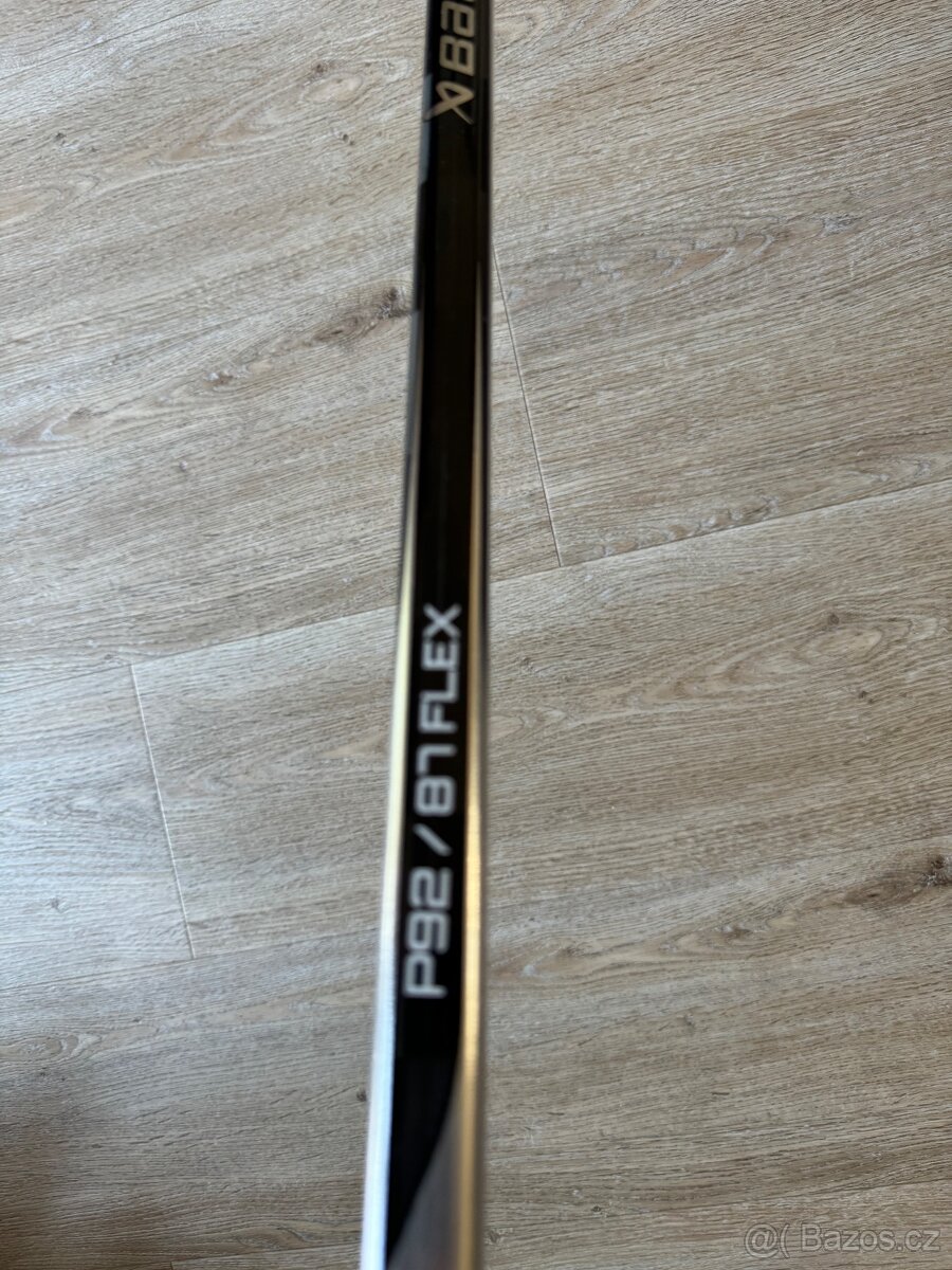Hokejka Bauer HYP2LITE, pravá, P92 a P28, flex 70, 77, 87 - 6