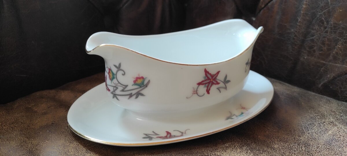 Retro hluboké talíře, podnosy, terina - 6