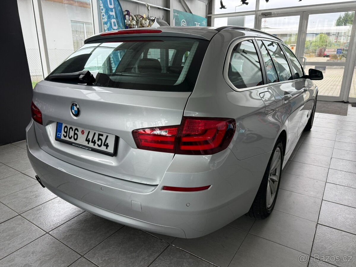 BMW Řada 5 520d 2.0 135 kW Touring F11 - 6