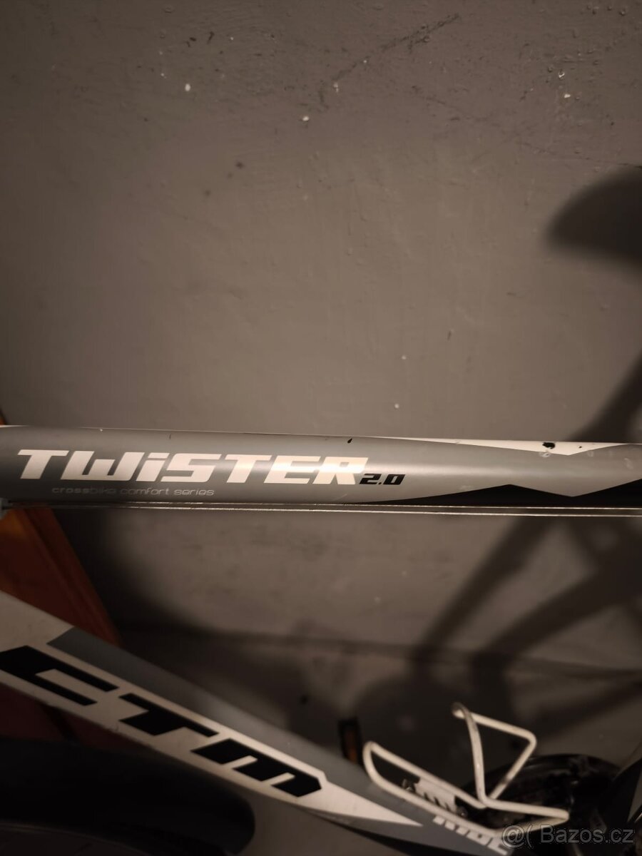 Prodam trekové kolo vel. 21 - 6