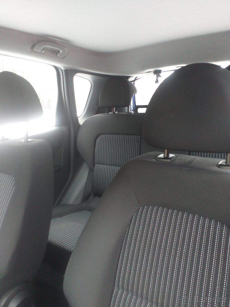 Mitsubishi colt 1.3 benzín r.2008 - 6