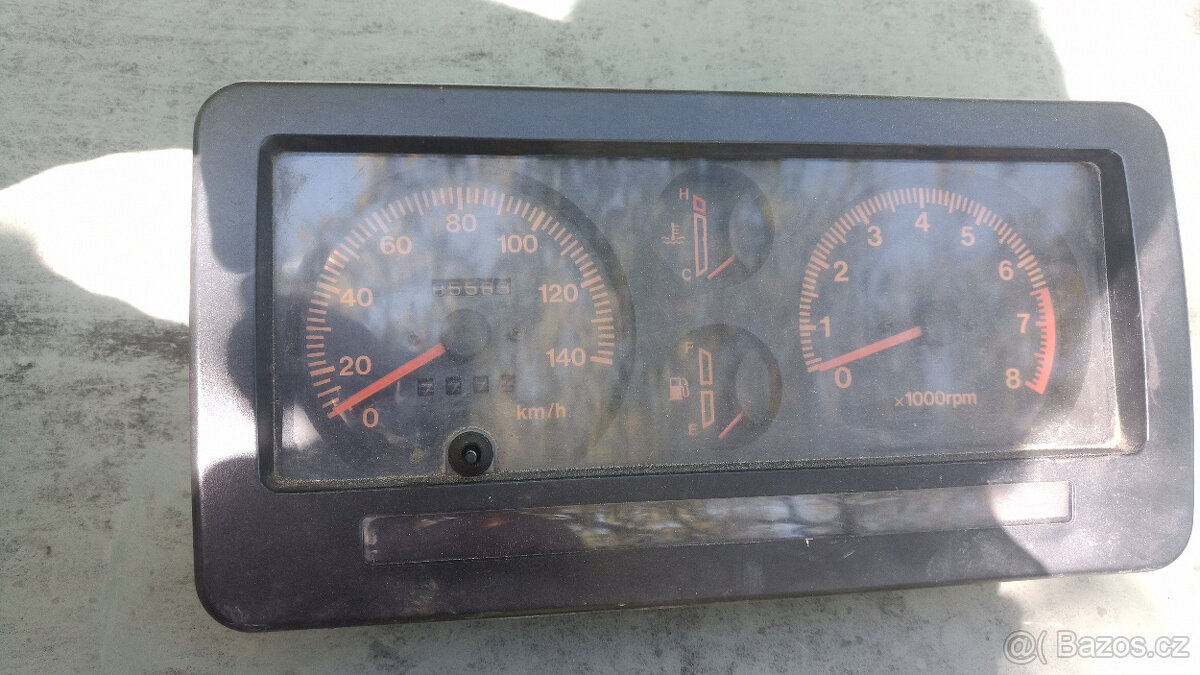 Prodám palubovky do Suzuki samurai 1.0 1.3 1.9 - 6