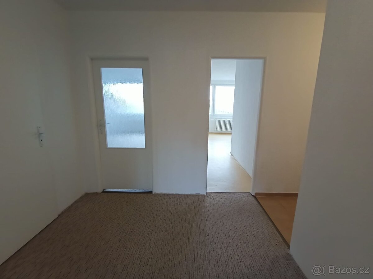 Byt 2+1 v centru Příbrami - 6
