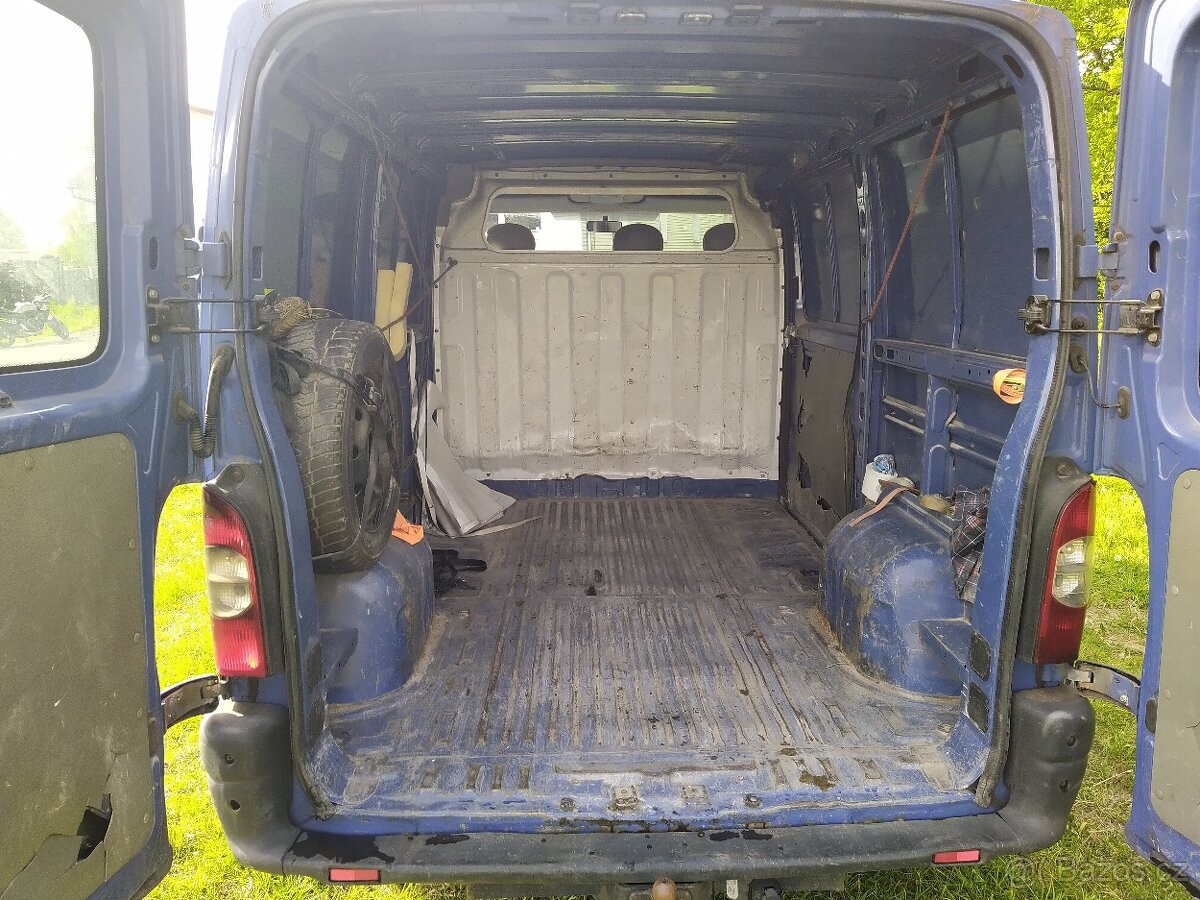 Renault Master L1H1 1,9 rok 2004, 266 tkm - 6