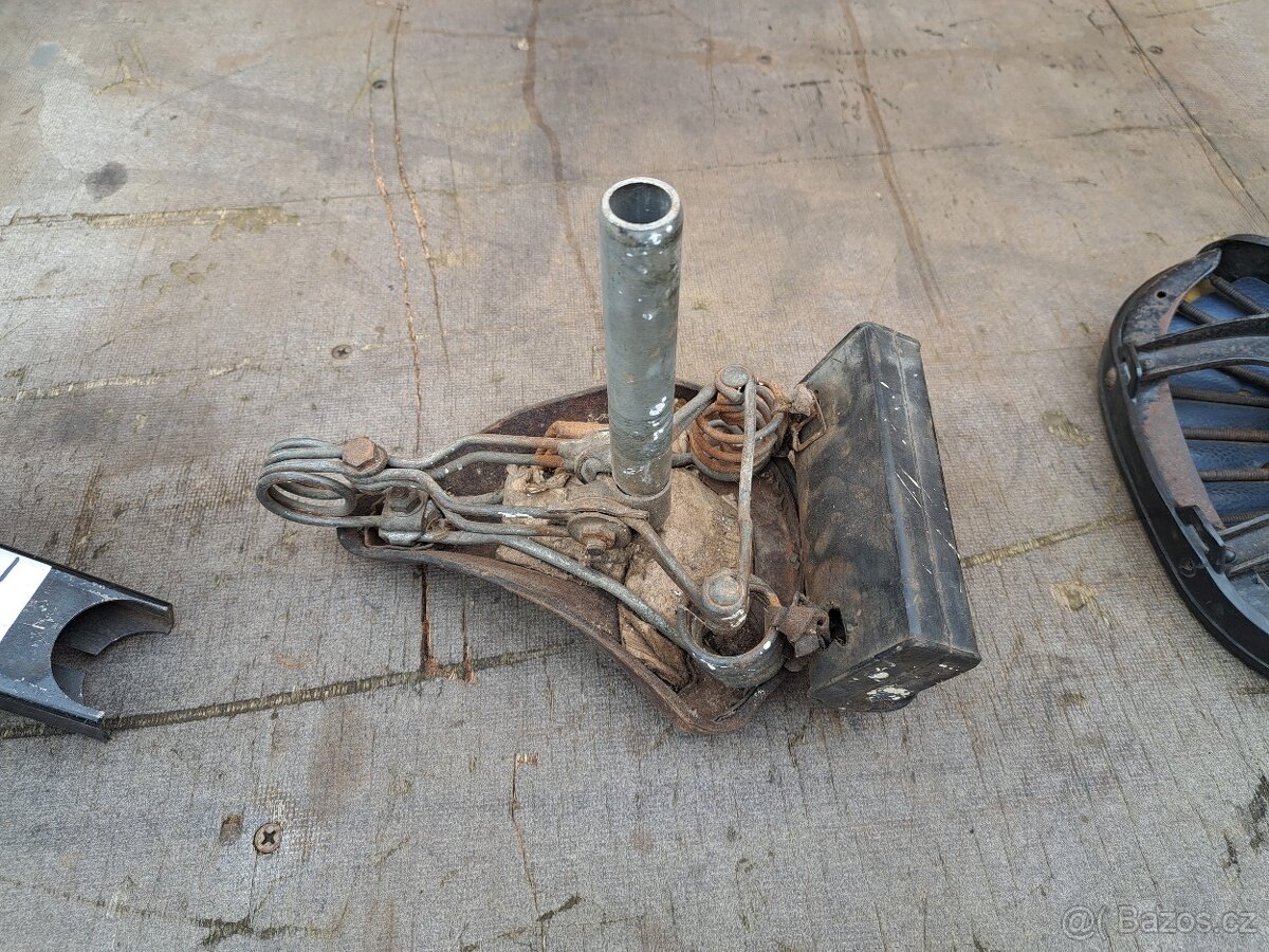 Sedla na mopedy Babetta 207 i 210 - 6