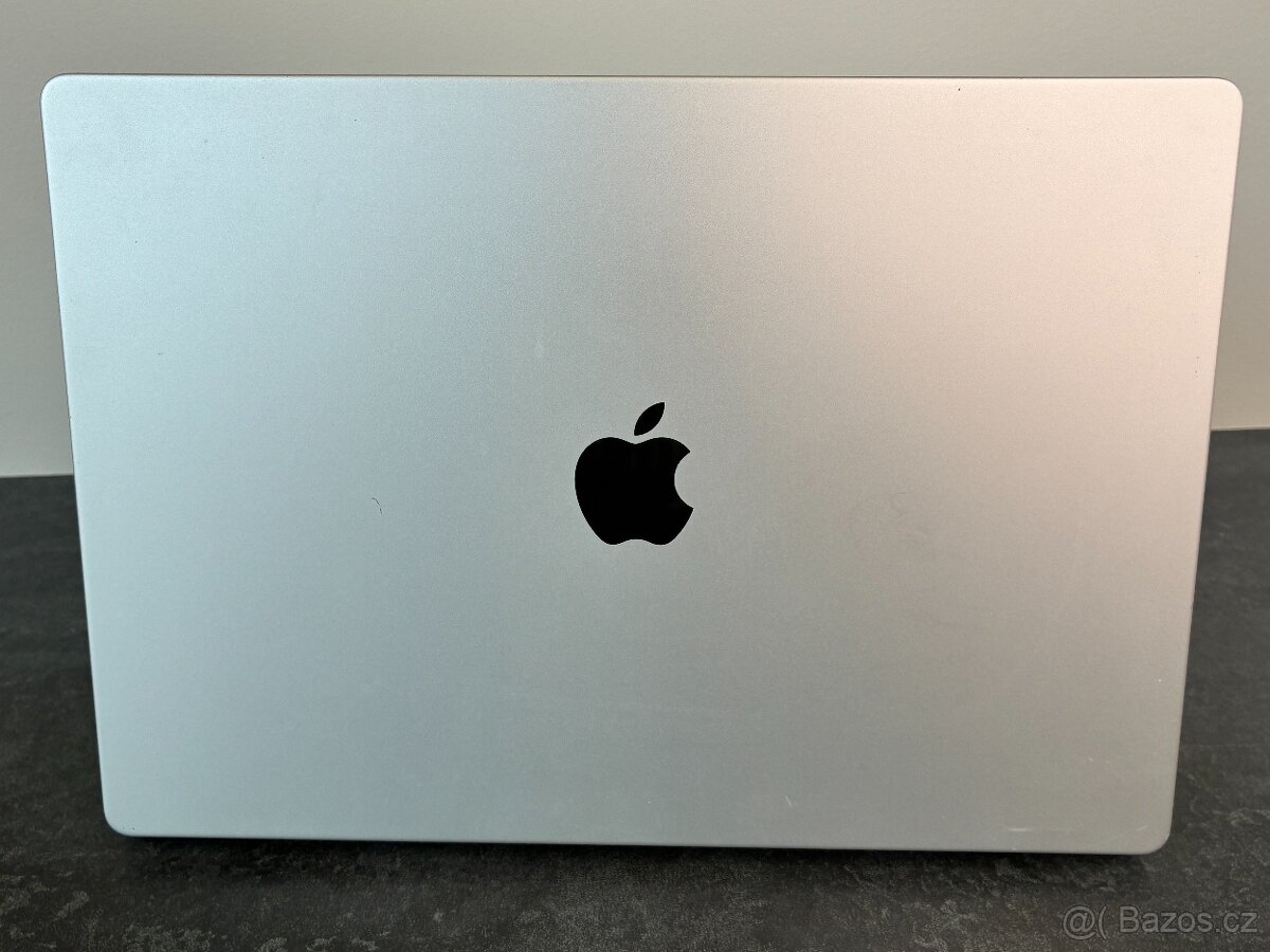 MacBook Pro 16'' 2021 / M1 Max / 64GB / 512GB SSD - DPH - 6