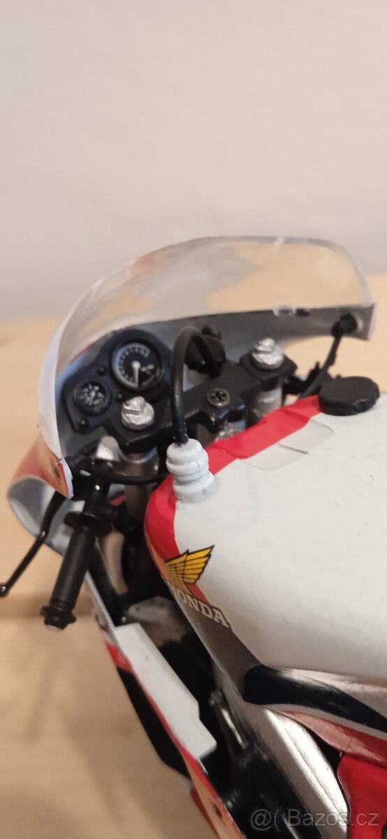 Model Honda NSR 500 Tamiya 1/12 - 6
