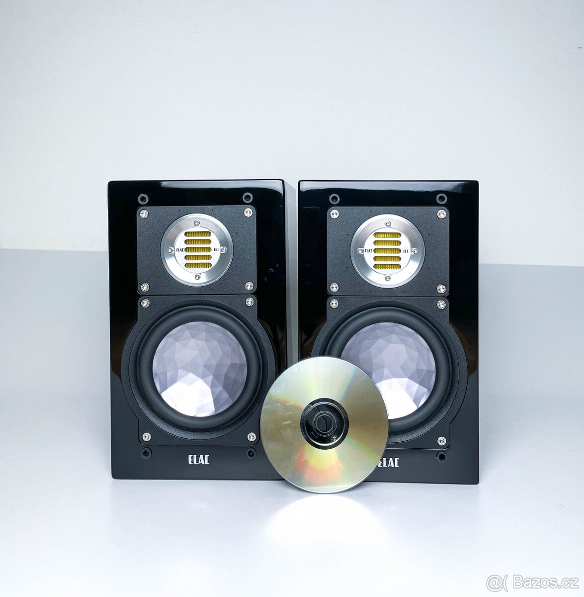 Elac BS 243 Black High Gloss - 6