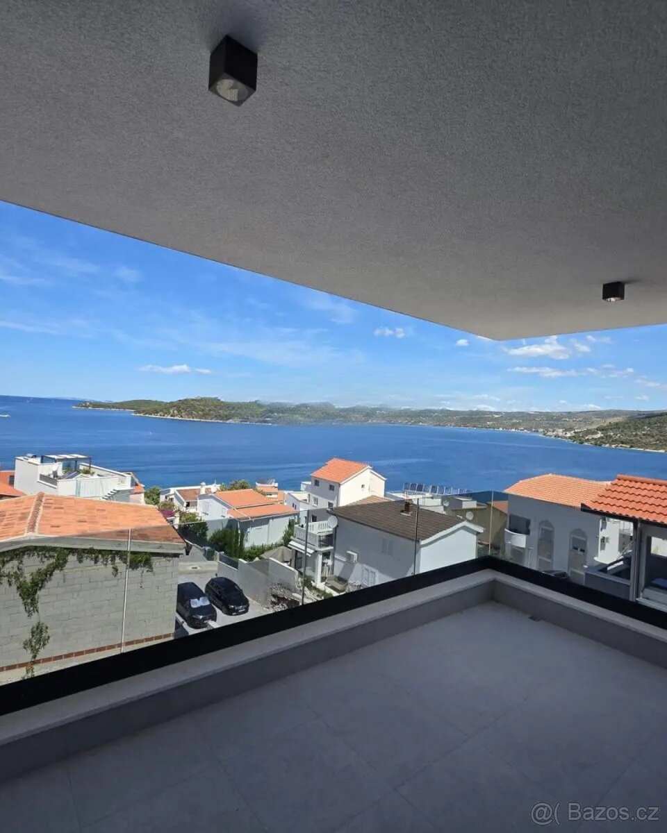 CHORVATSKO: ROGOZNICA – NOVOSTAVBA S OTEVŘENÝM VÝHLEDEM NA M - 6