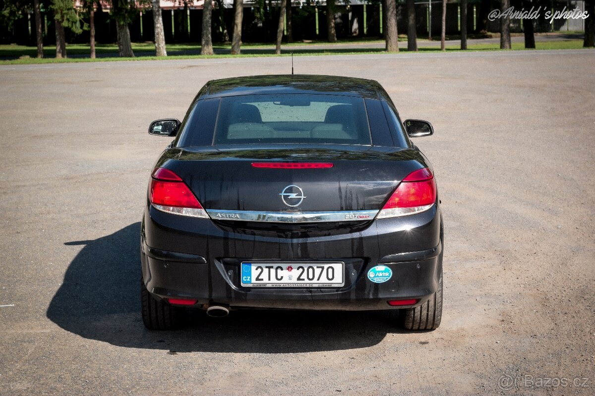 Opel Astra H Twintop 147Kw Nová STK - 6
