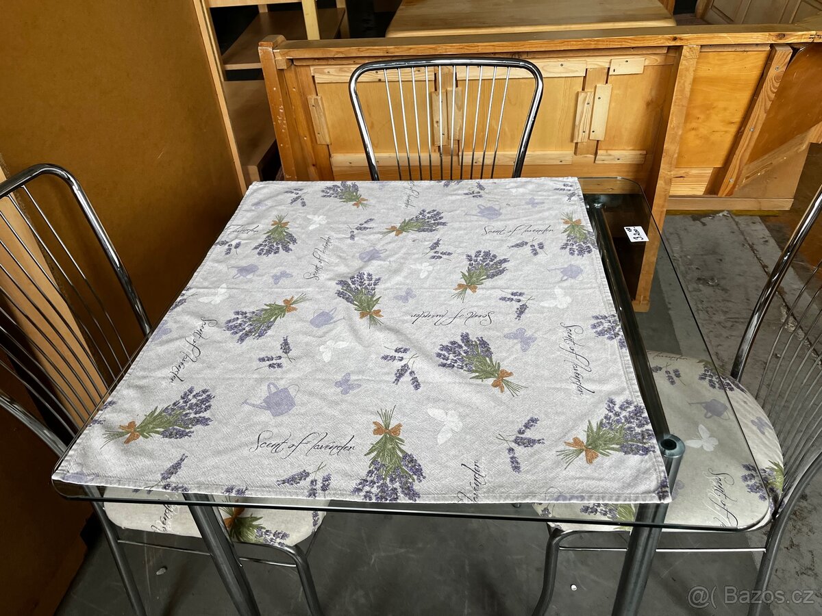 Jídelní stůl se židlemi - 6