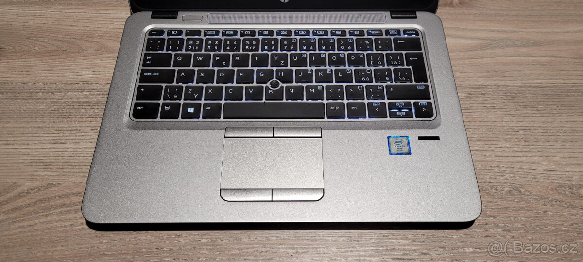 HP, i5-6300u 2/4x 3,0GHz, 8GB DDR4, 256GB SSD, bat. 4h. - 6