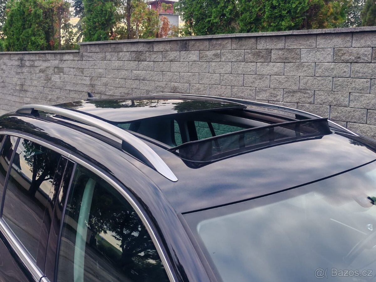 Volkswagen Tiguan 2.0 TDI 4x4 Xenon Panorama Navi - 6