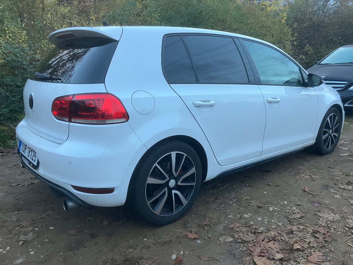 VW Golf 6 GTI - 6