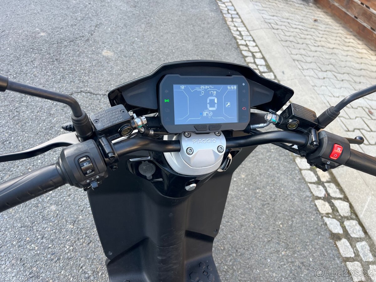 Piaggio 1 Active L3 elektro 125 cm3 - 6