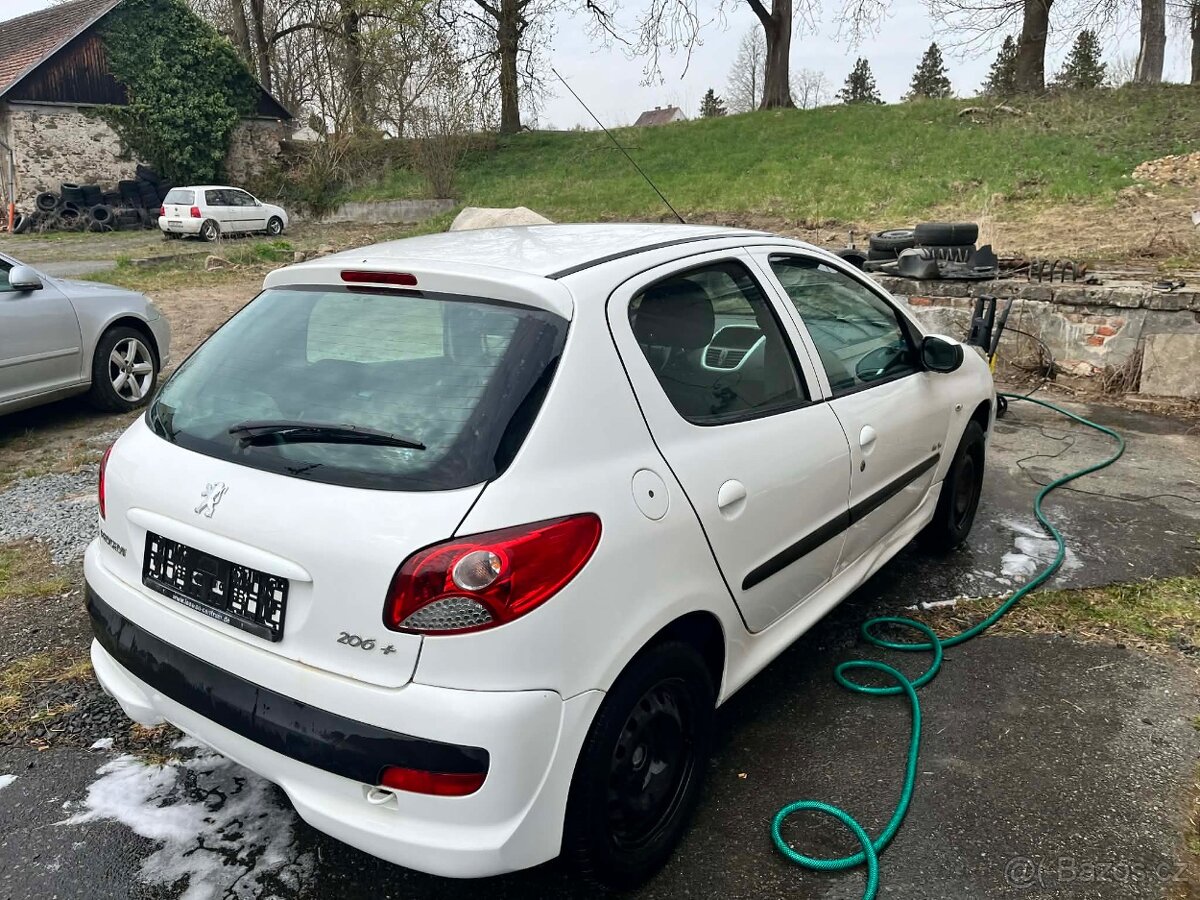 Peugeot 206+ - 6