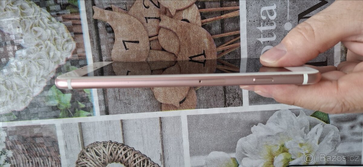 Prodám iPhone 7 Plus 128 GB Rose Gold - 6