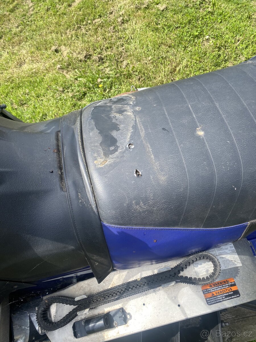 Sněžný skútr Yamaha SRX 700 - 6