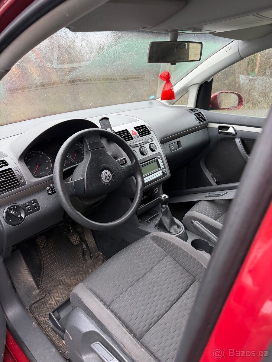 Volkswagen Touran, facelift, 1.9tdi, 77kw, 2007 rok, DÍLY - 6