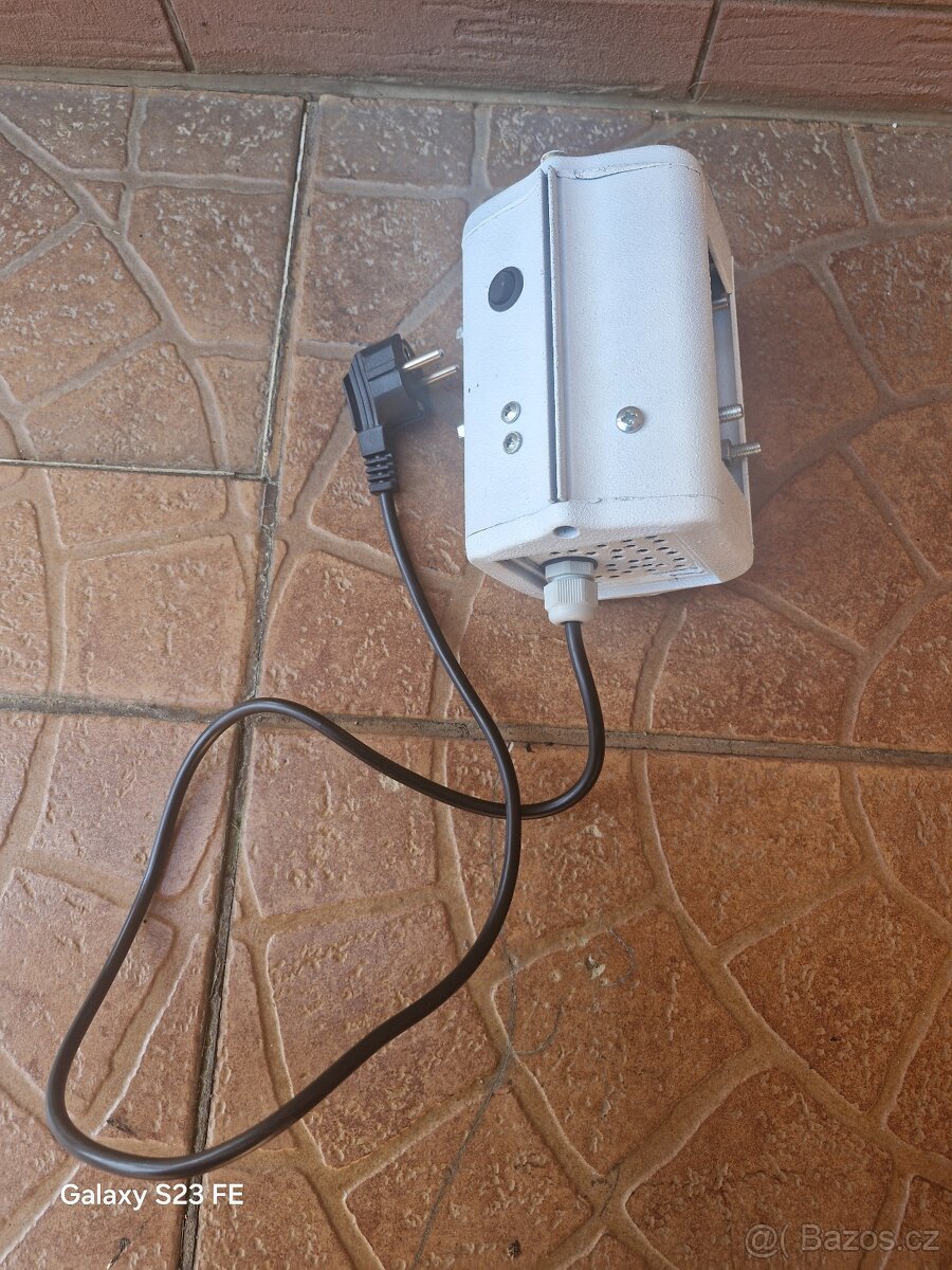 El.motory,ventilátory, přepínače , pojistky , zdroje,trafa - 6