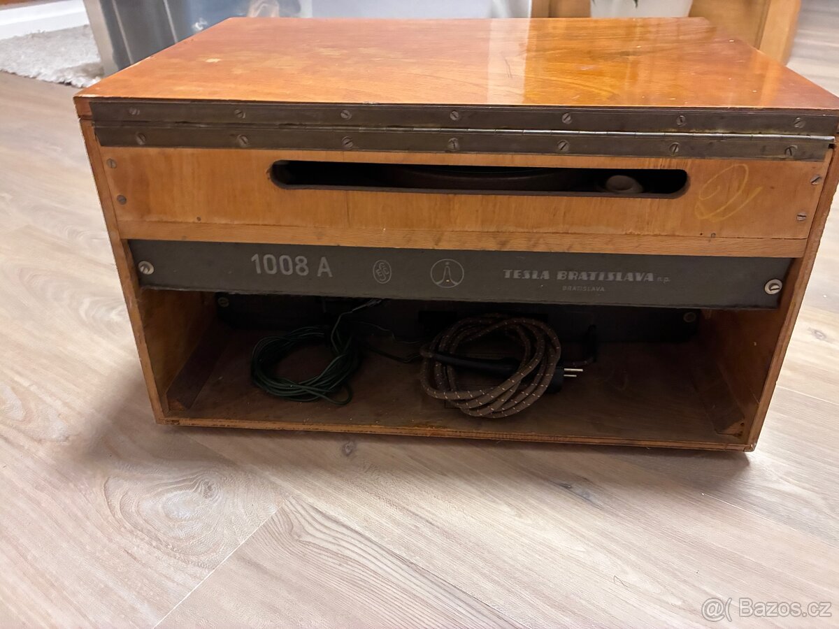 Tesla Liberta - Radio / Gramofón - 6