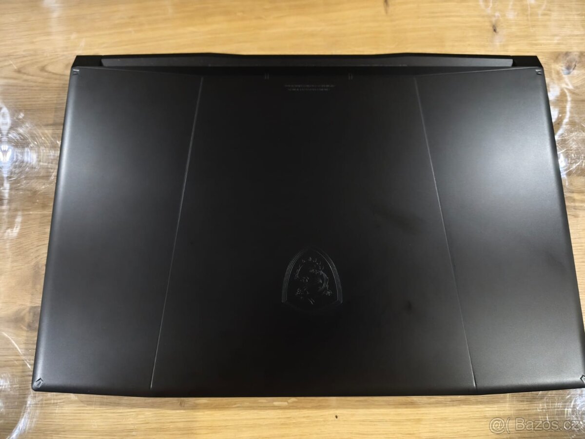 MSI KATANA A17 AI B8VG RTX 4070 (záruka) - 6